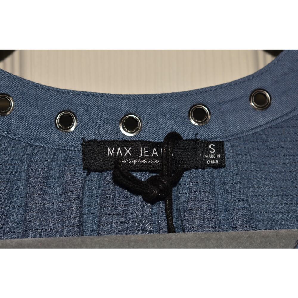 MAX JEANS NEW $50 V-Neck Grommet Trim Sleeveless Knit Top China Blue Small - Picture 3 of 3